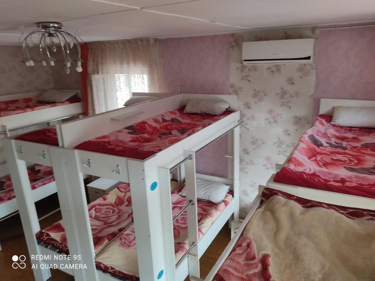 Hostel "Ormanova" Alma-Ata Exteriör bild
